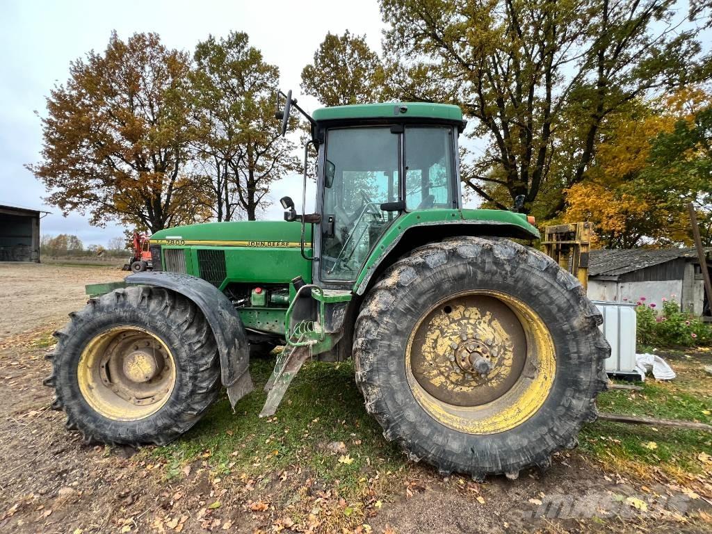 John Deere 7800 トラクター