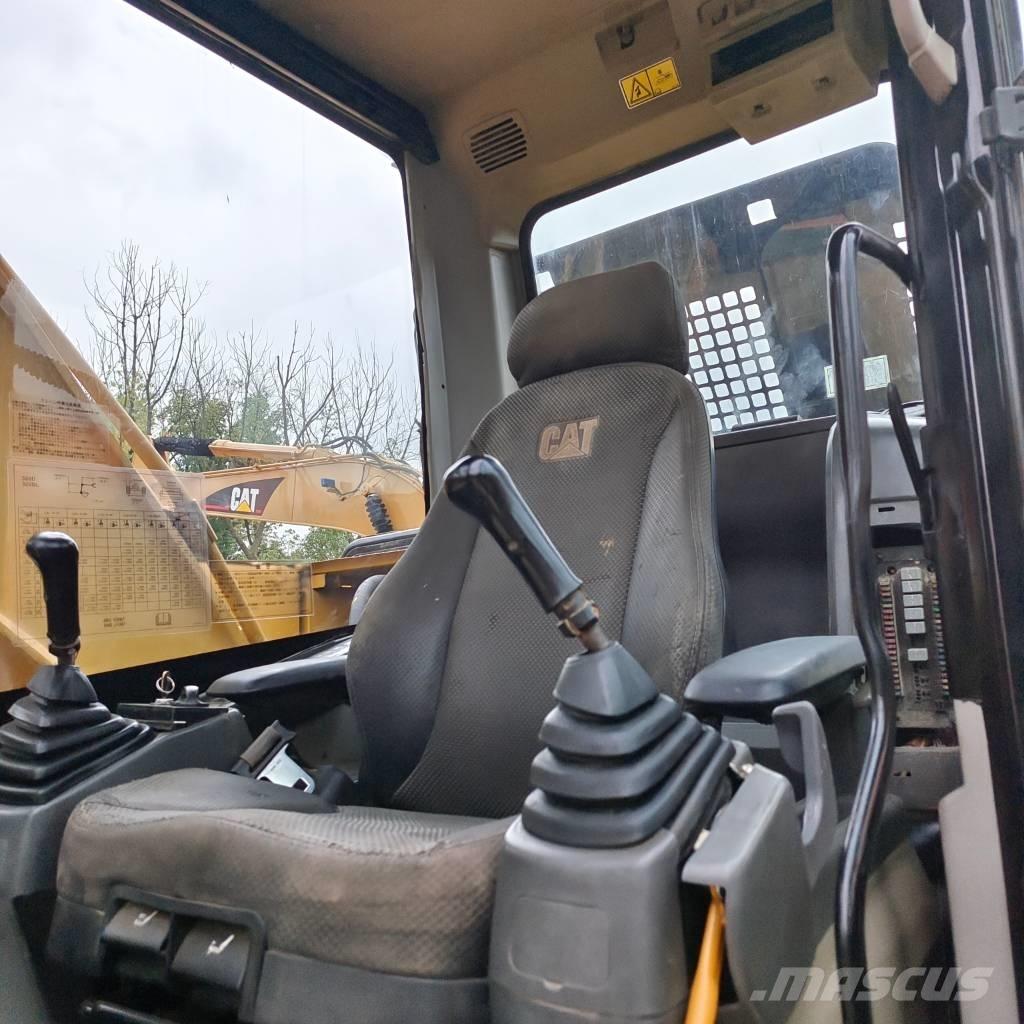 CAT 320 D L 大型油圧ショベル12t以上（パワーショベル・ユンボ）