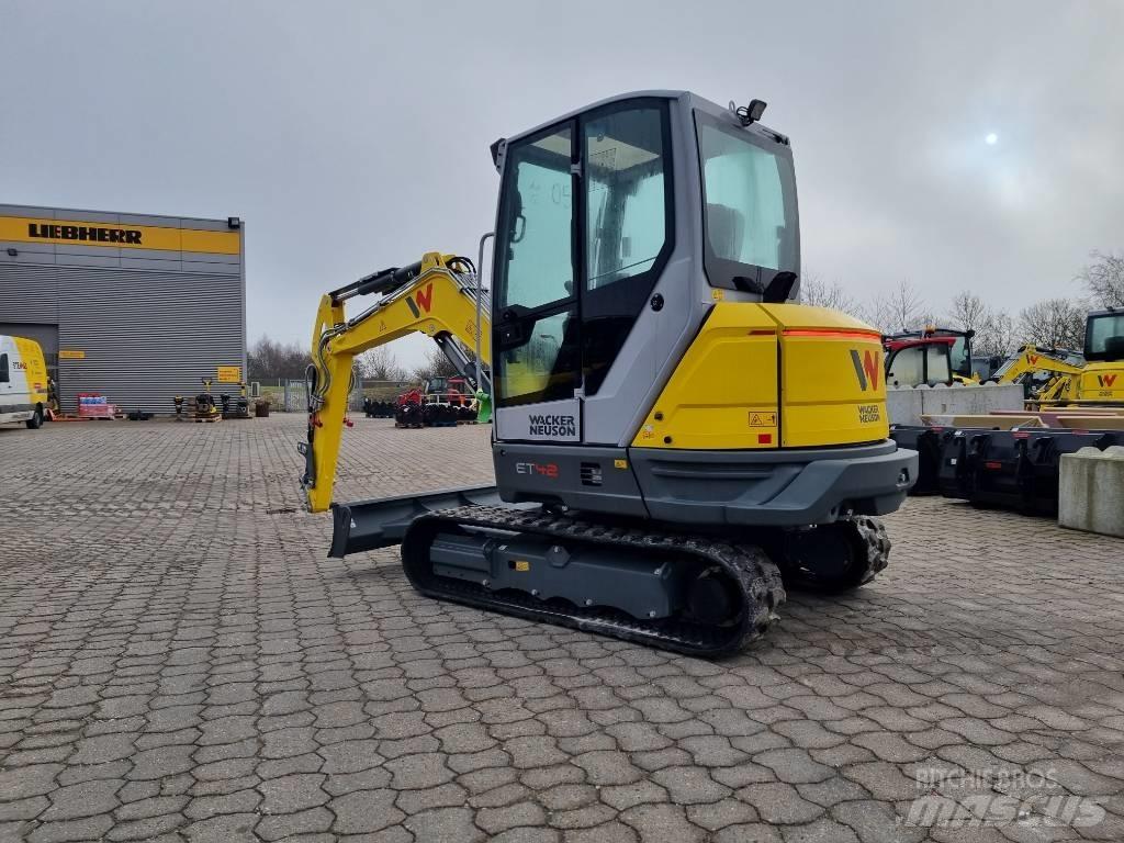Wacker Neuson ET 42 大型油圧ショベル12t以上（パワーショベル・ユンボ）