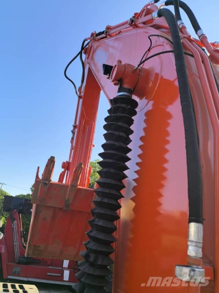 Hitachi ZX 240 HG 大型油圧ショベル12t以上（パワーショベル・ユンボ）