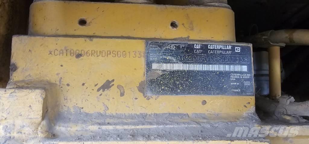 CAT D 6 R III ブルドーザー