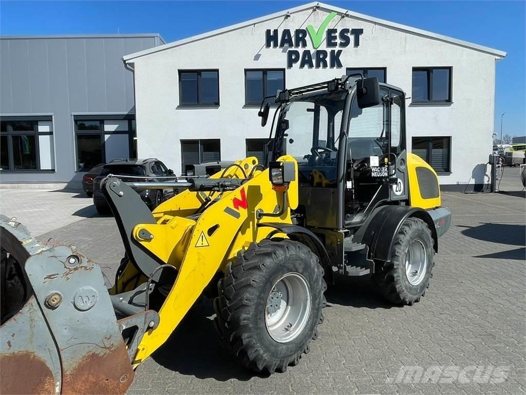 Wacker WL44 ホイールローダー・タイヤショベル