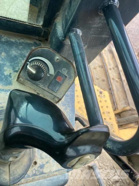 DEERE 850J WT ブルドーザー