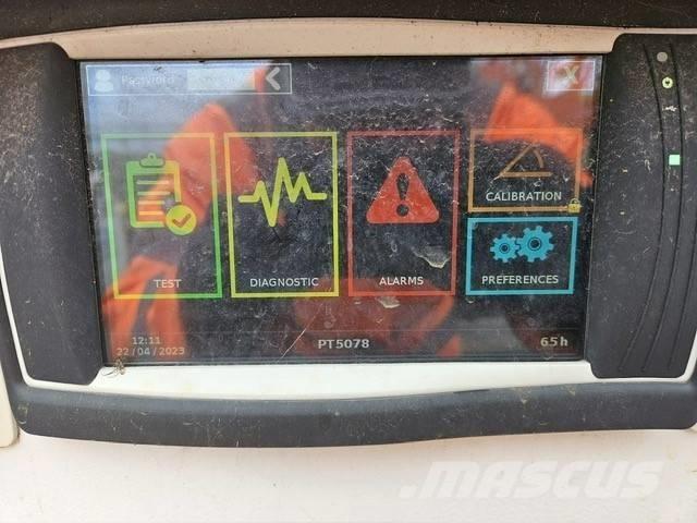 Palazzani XTJ 32C その他リフトとプラットフォーム