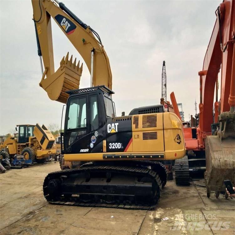 CAT 325DL 大型油圧ショベル12t以上（パワーショベル・ユンボ）