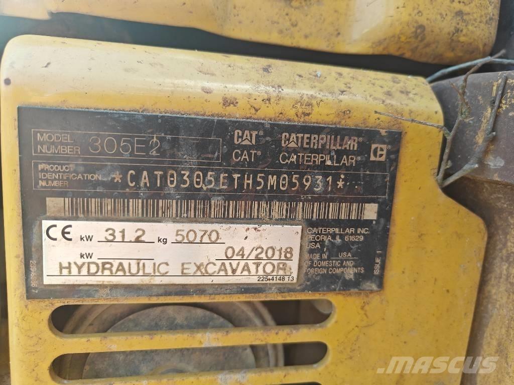 CAT 305E2 ミニ油圧ショベル 7t以下（ミニユンボ・ミニディガー）