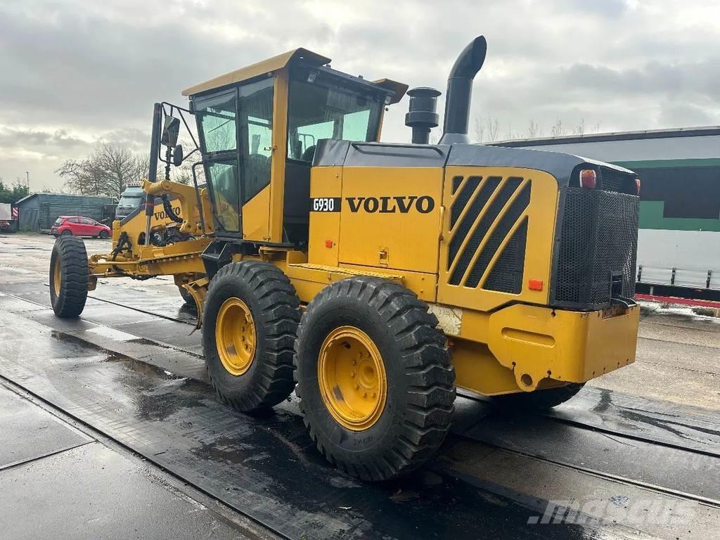 Volvo G 930 モーターグレーダー
