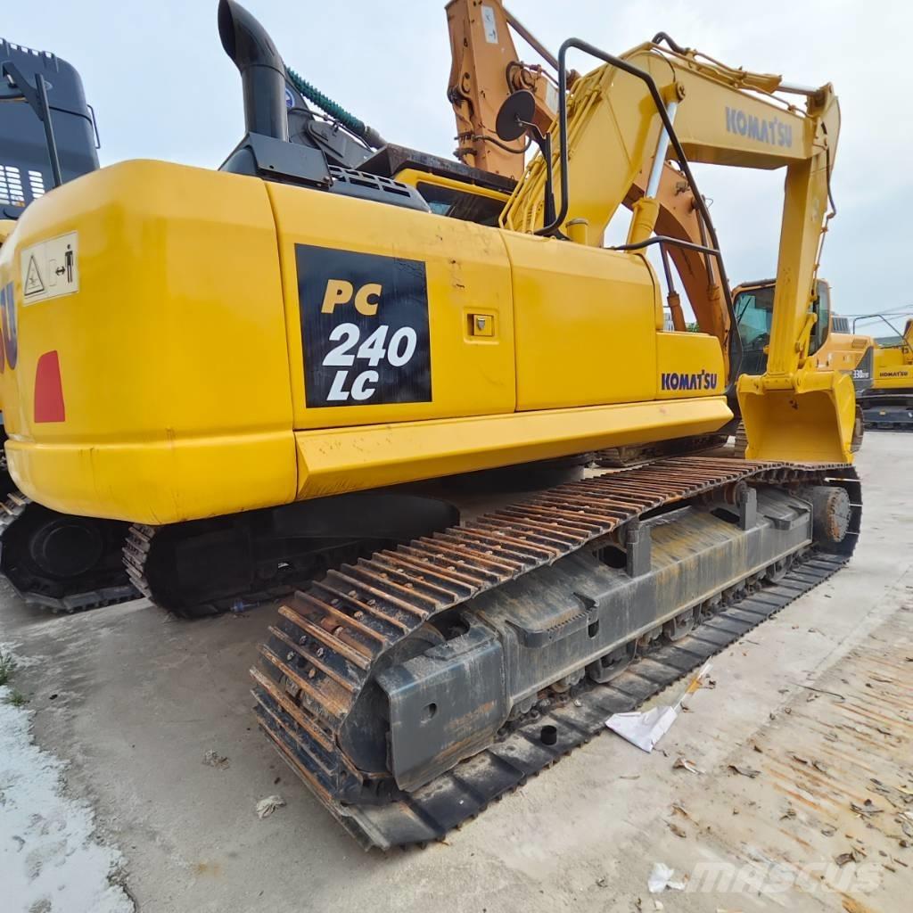 Komatsu PC 240 LC-8 大型油圧ショベル12t以上（パワーショベル・ユンボ）