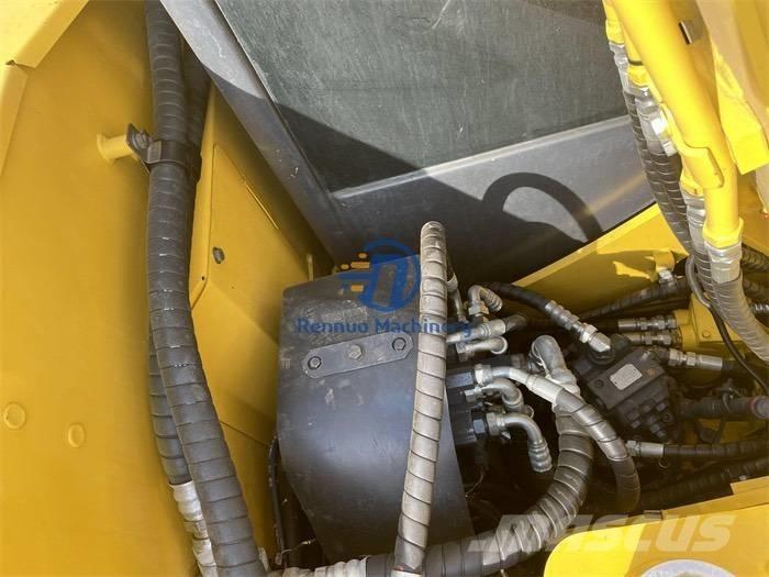 Komatsu PC 70-8 ミニ油圧ショベル 7t以下（ミニユンボ・ミニディガー）