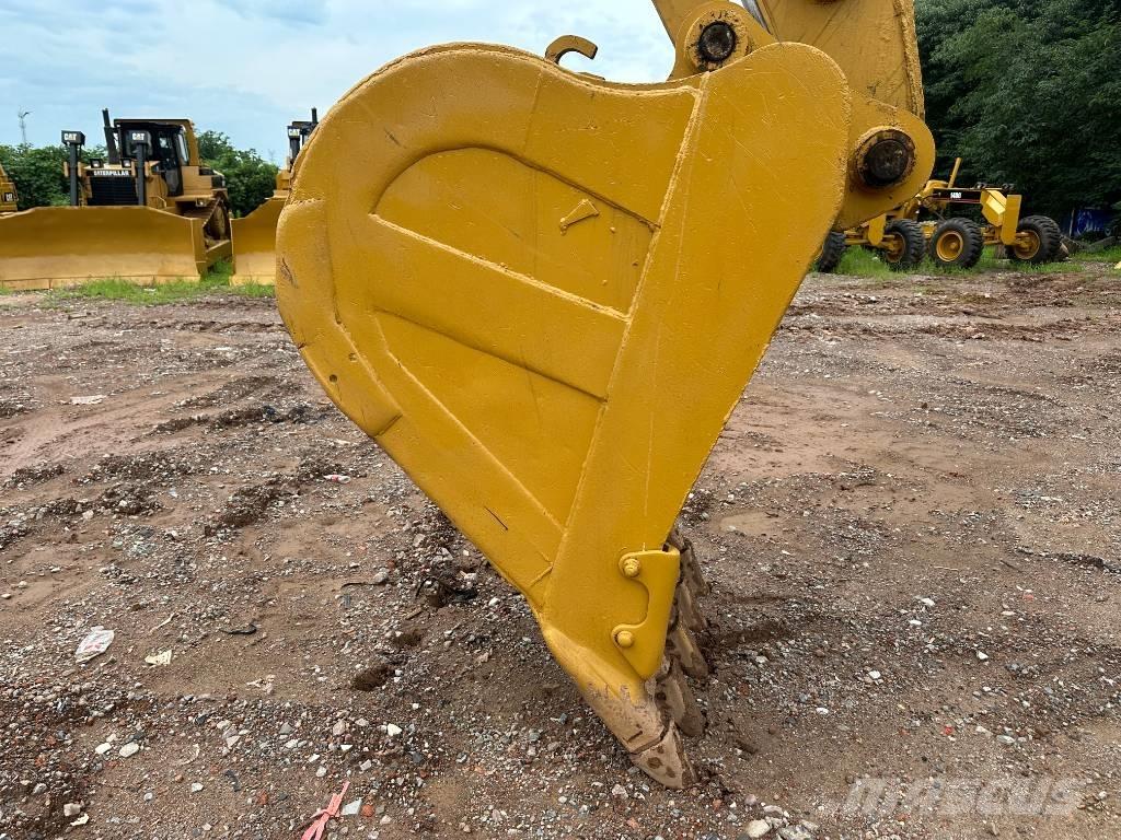 CAT 330 C L 大型油圧ショベル12t以上（パワーショベル・ユンボ）