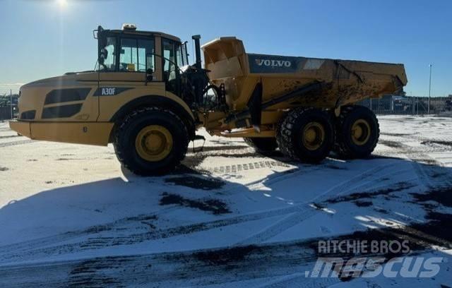 Volvo A 30 F アーティキュレート式ダンプトラック