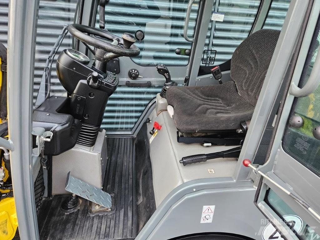Wacker Neuson WL 25 ミニローダー