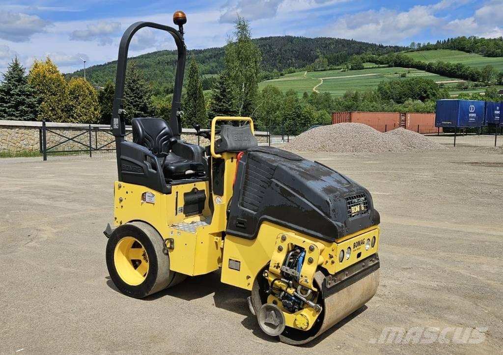 Bomag BW 100 ACM-5 コンバインドローラ