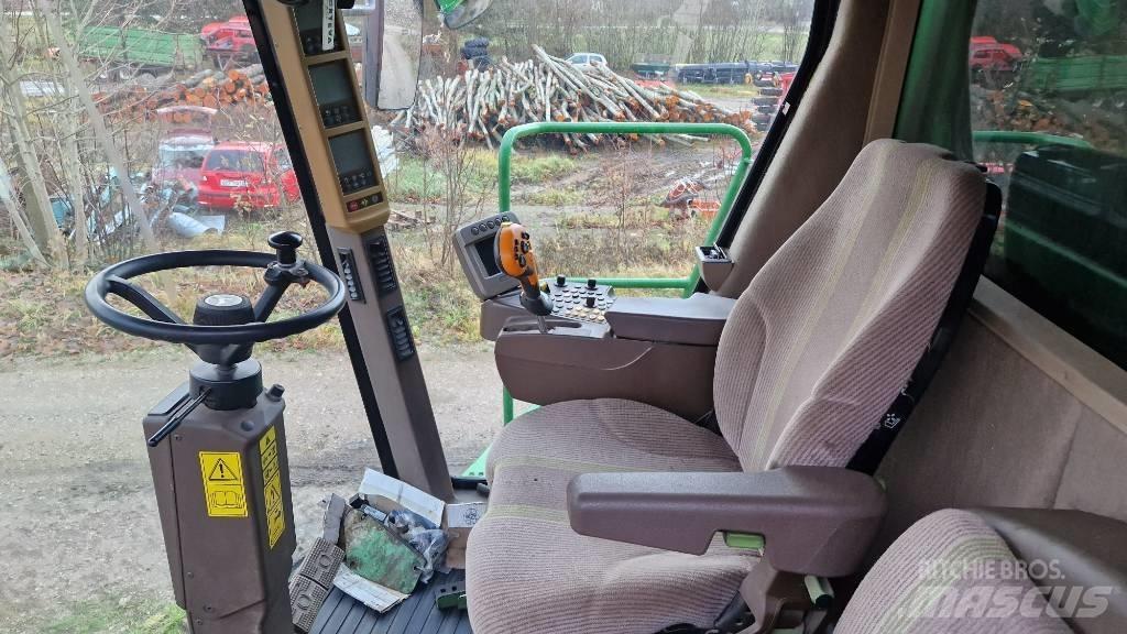 John Deere S 690 コンバイン