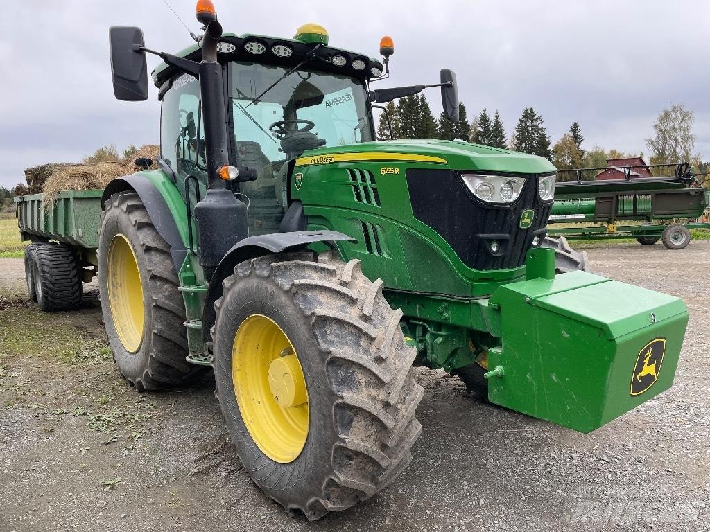 John Deere 6155R トラクター