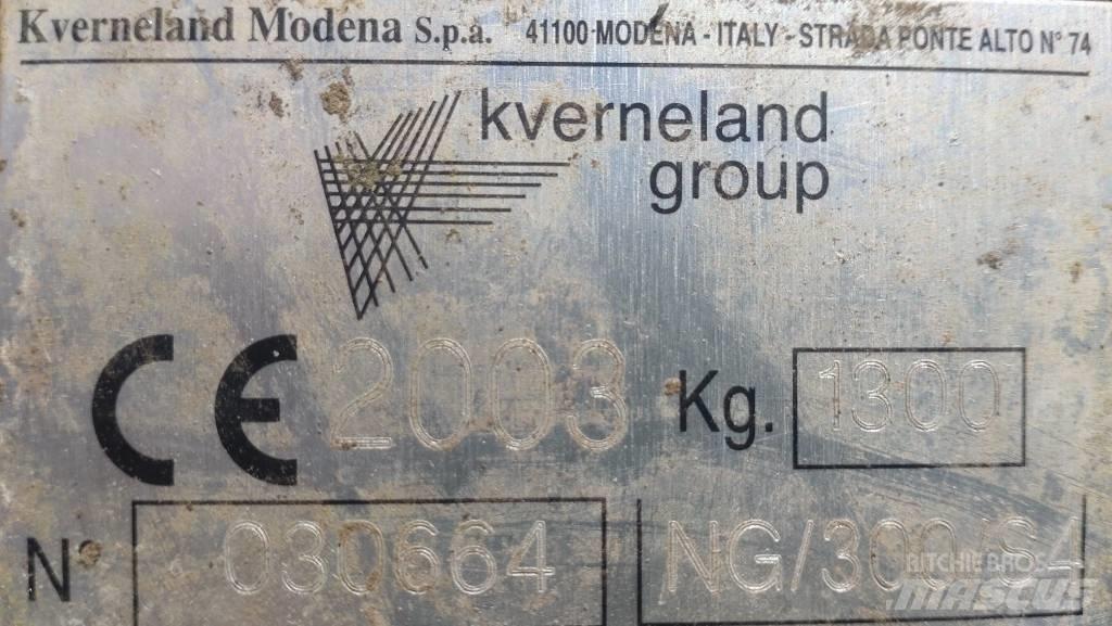 Kverneland NG 300 パワーハローとロータリーハロー