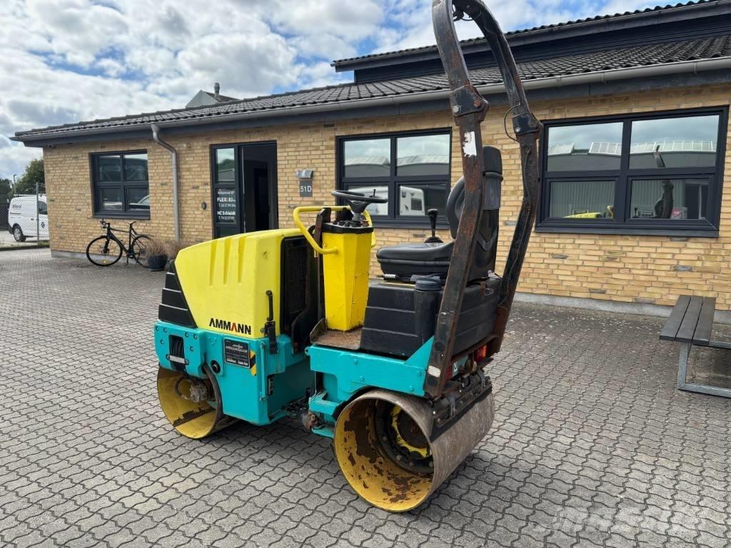 Ammann AV 12-2 タンデムローラ