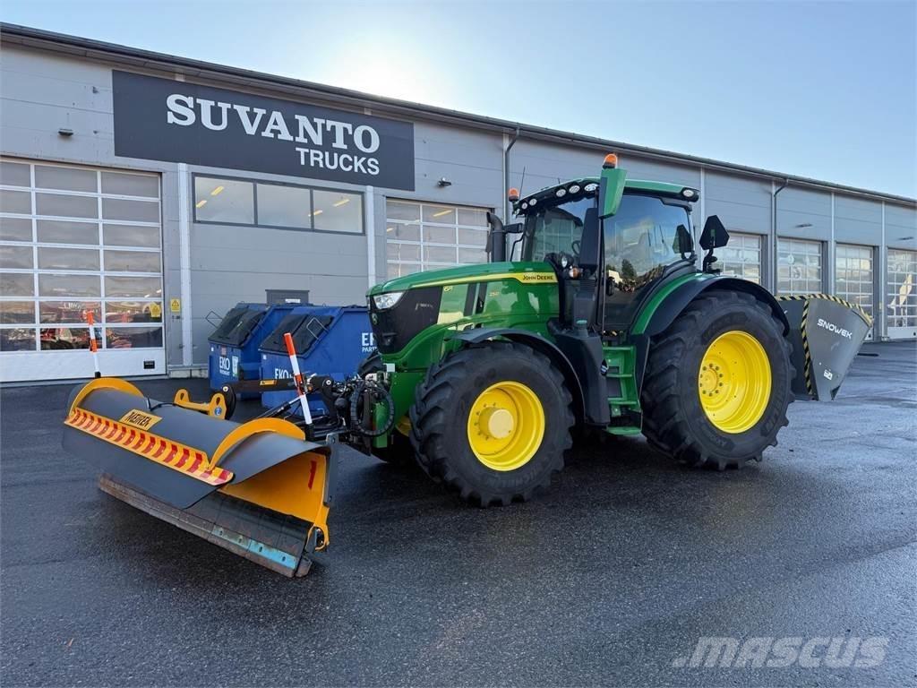 John Deere 6R 250 トラクター