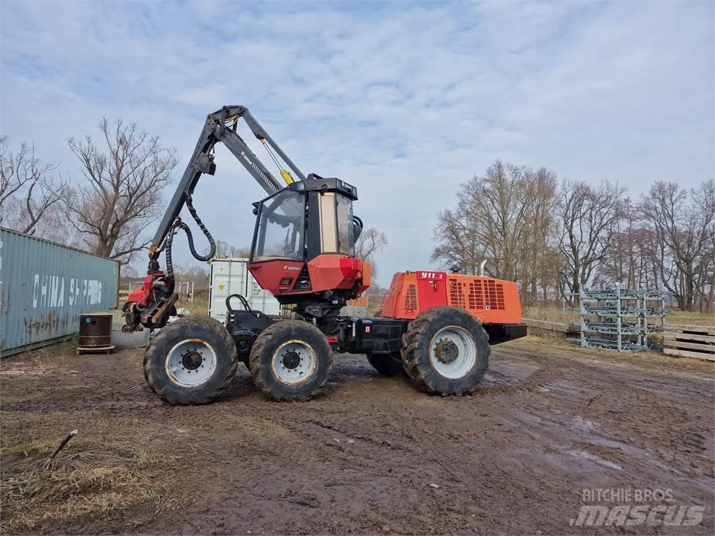 Valmet 911.3 ハーベスター