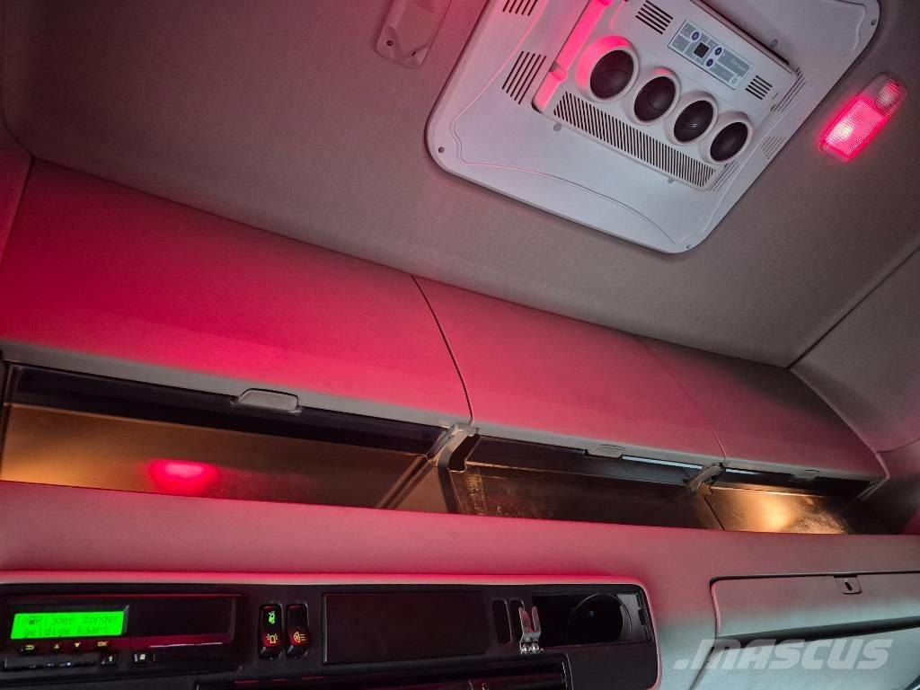 Scania R 580 LA 中古トラクターヘッド | トレーラーヘッド