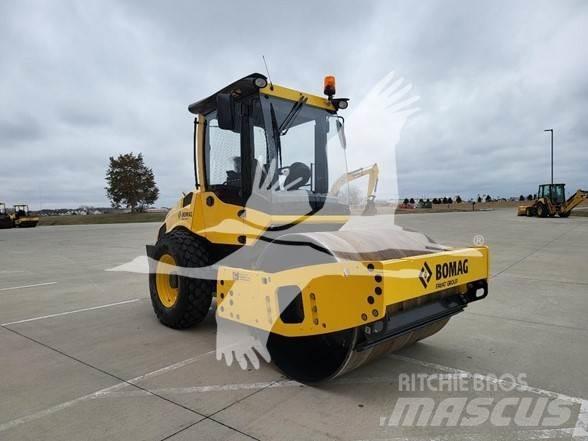 Bomag BW177D-5 振動ローラ