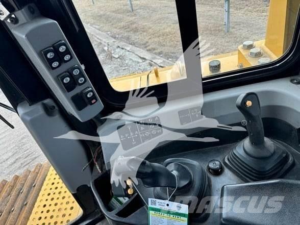 CAT D6T LGP ブルドーザー