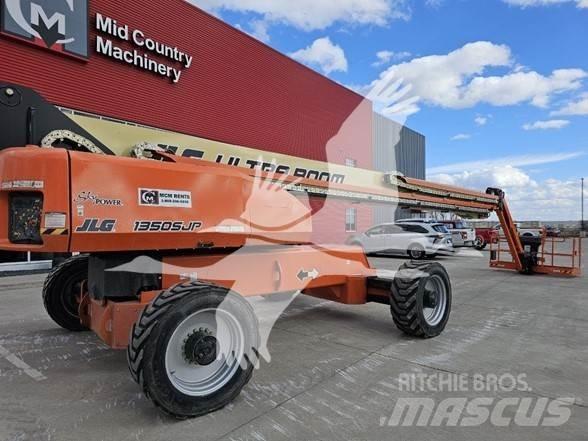 JLG 1350SJP ブームリフト　直伸型