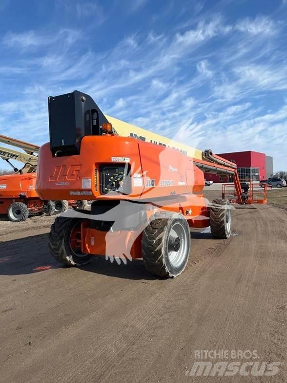 JLG 1350SJP ブームリフト　直伸型