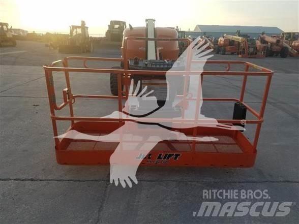 JLG 400S ブームリフト　直伸型