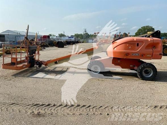 JLG 400S ブームリフト　直伸型