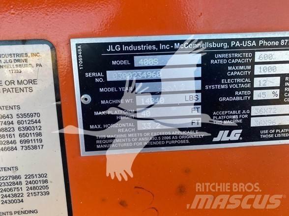 JLG 400S ブームリフト　直伸型
