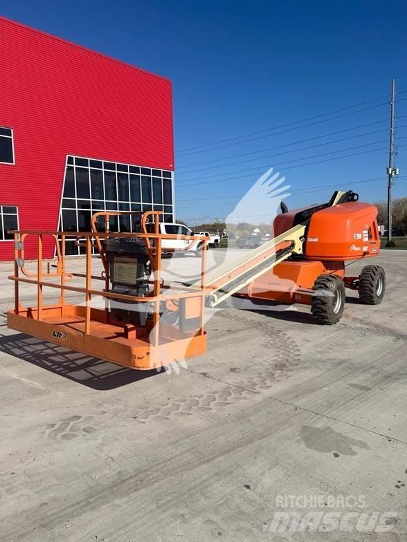 JLG 400S ブームリフト　直伸型