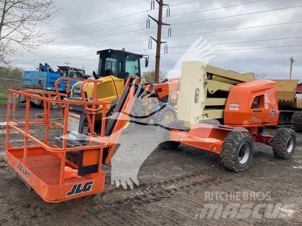 JLG 450AJ ブームリフト　屈伸型