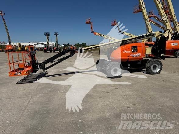 JLG 600AJ ブームリフト　屈伸型