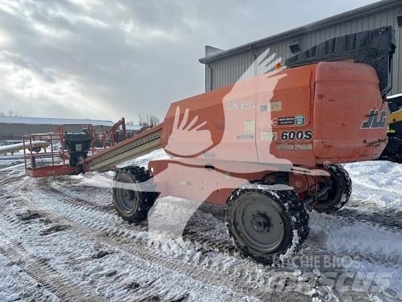 JLG 600S ブームリフト　直伸型