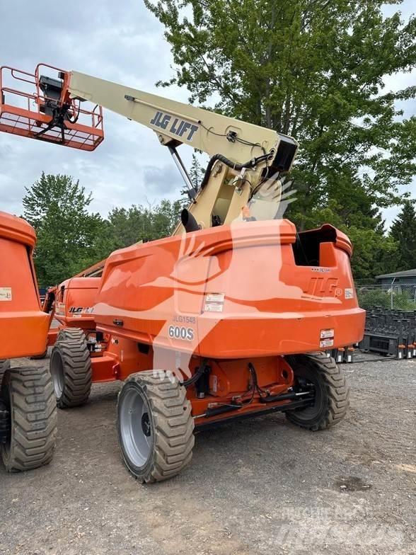JLG 600S ブームリフト　直伸型