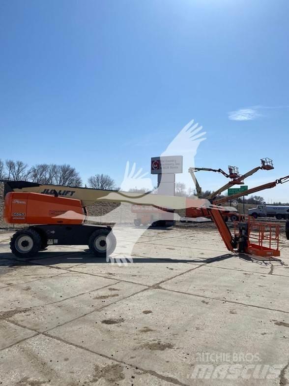 JLG 660SJ ブームリフト　直伸型