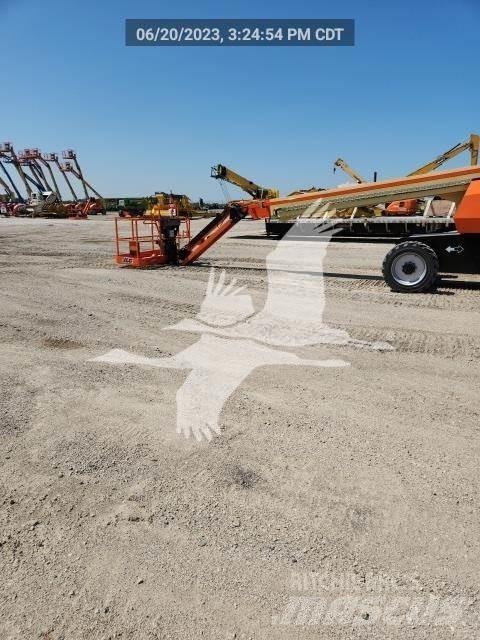 JLG 660SJ ブームリフト　直伸型