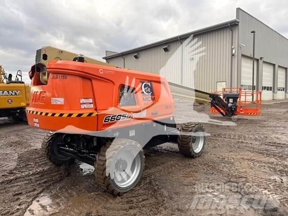 JLG 660SJ ブームリフト　直伸型