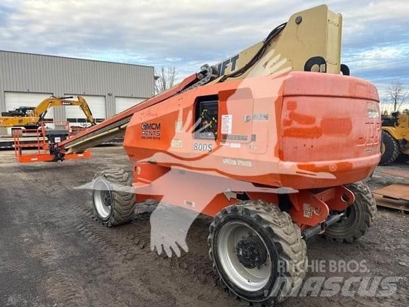 JLG 800S ブームリフト　直伸型