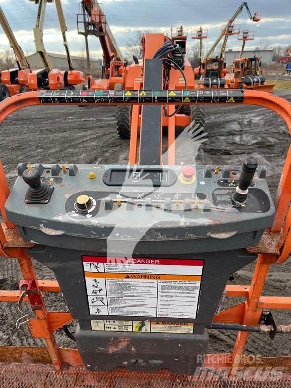 JLG 860SJ ブームリフト　直伸型