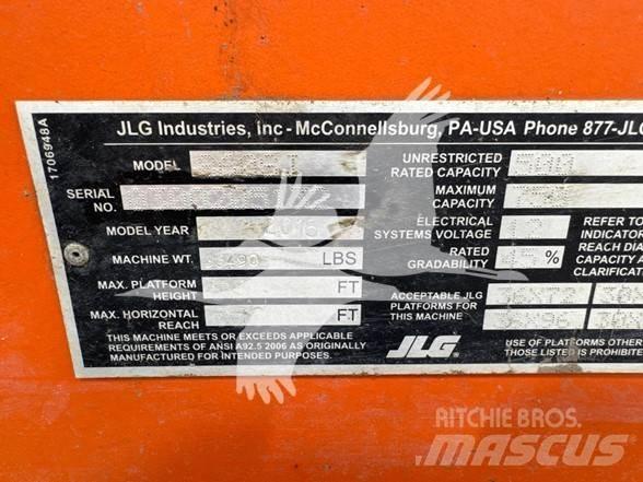 JLG 860SJ ブームリフト　直伸型