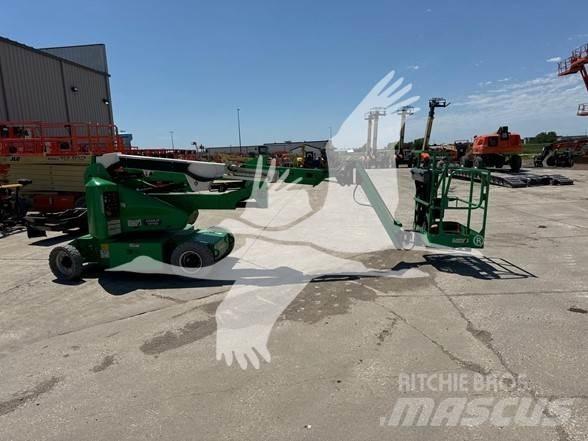 JLG E400AJPN ブームリフト　屈伸型