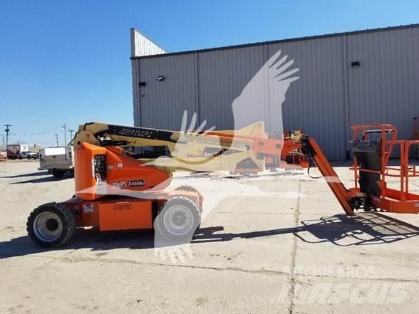 JLG E450AJ ブームリフト　屈伸型