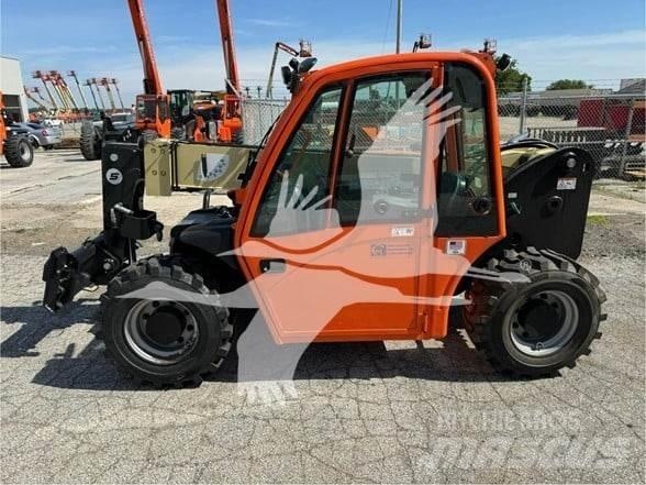 JLG G5-18A テレスコーピックハンドラー