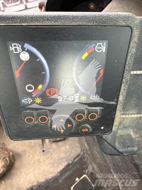Manitou 2150RT スキッドステアローダー
