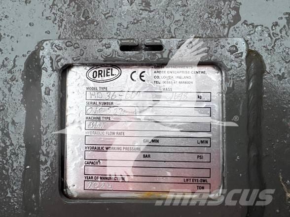  Oriel バケット