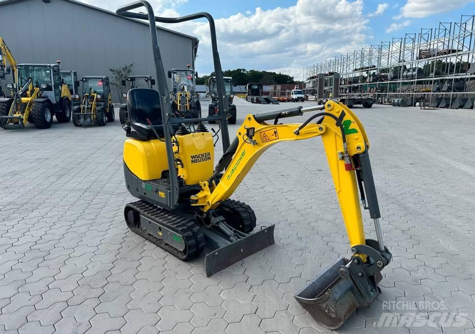 Wacker Neuson 803 大型油圧ショベル12t以上（パワーショベル・ユンボ）