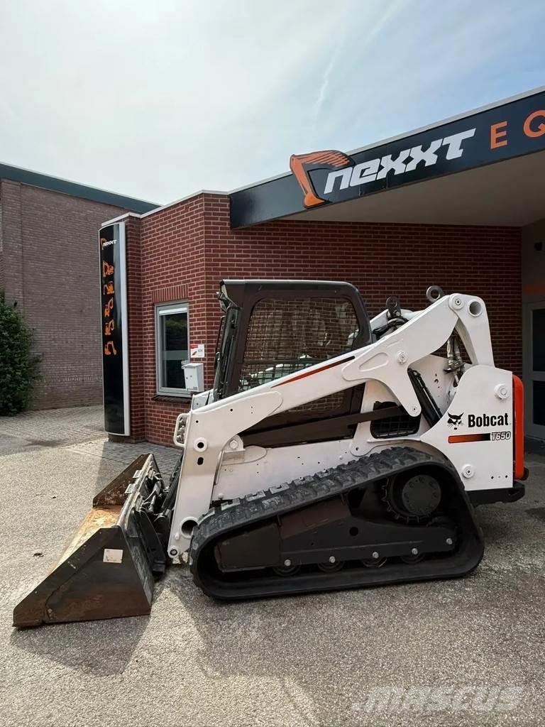 Bobcat T650 スキッドステアローダー