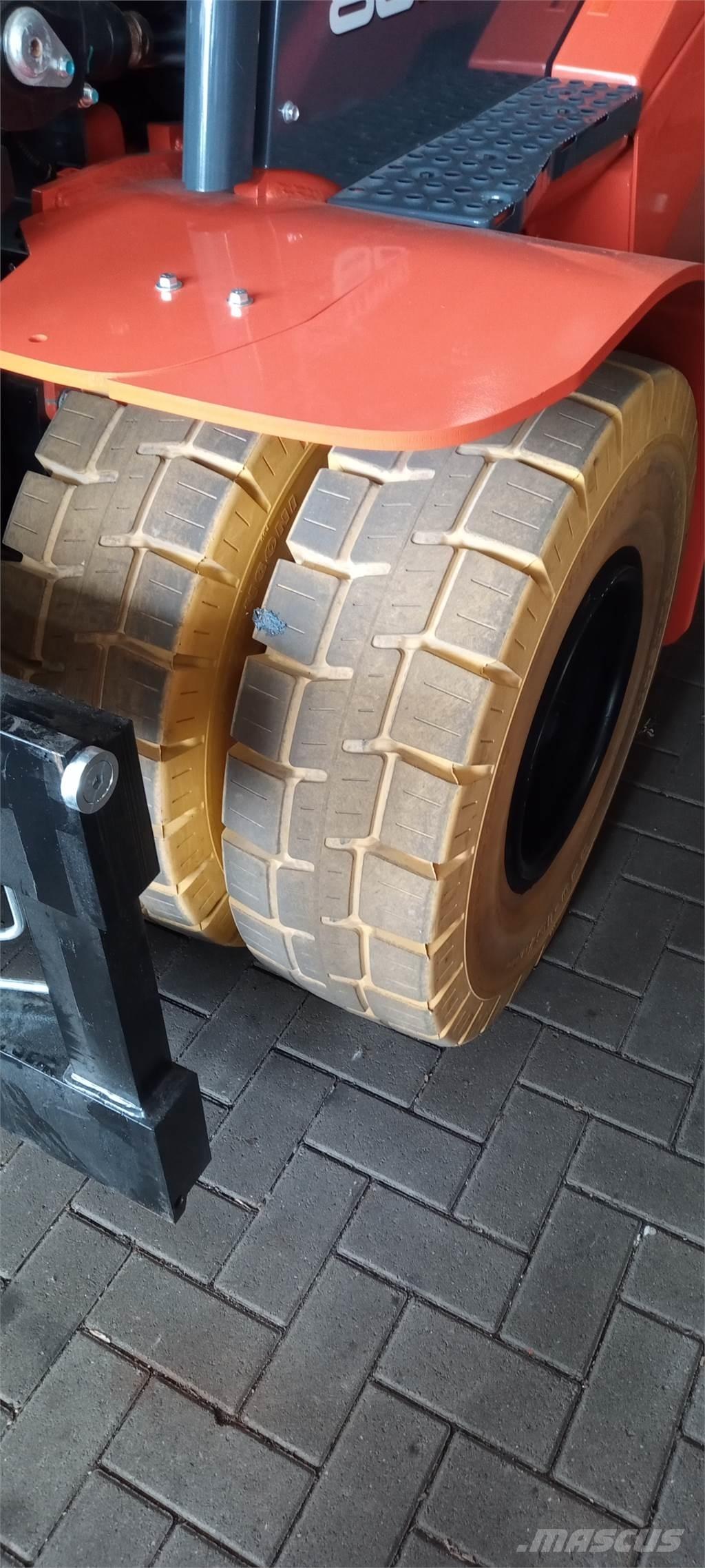 Toyota 9FBH80T バッテリーフォークリフト